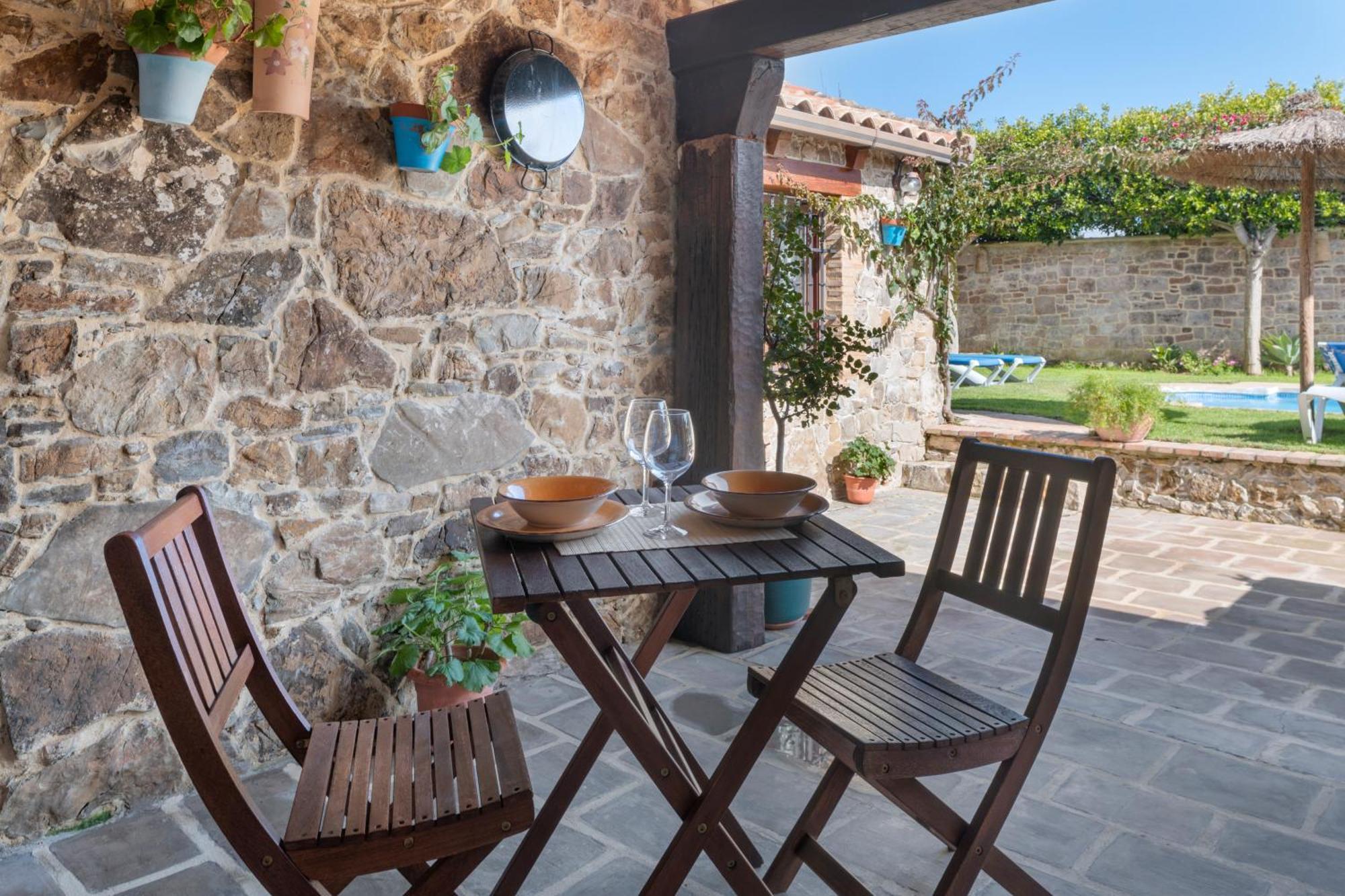 Casas Alfonso Y Laura